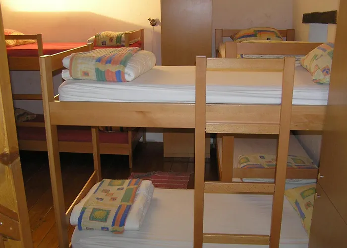 Youth Semesterbostad *